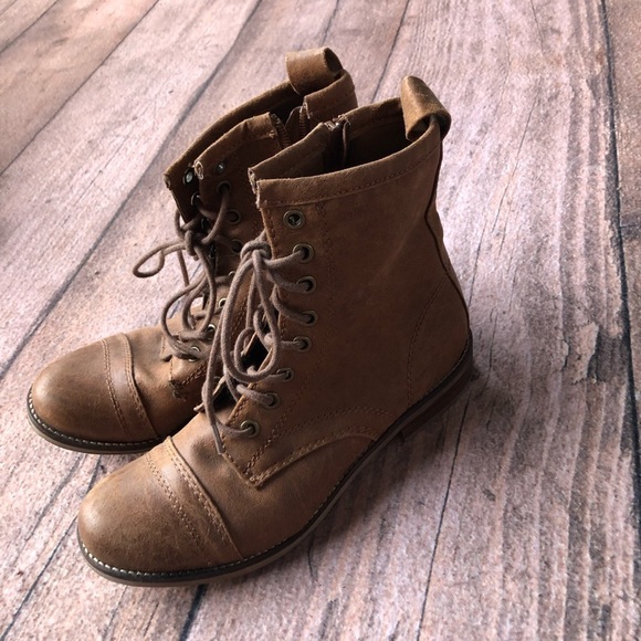 Chandra Madden Girl Boots - Picture 3 of 5